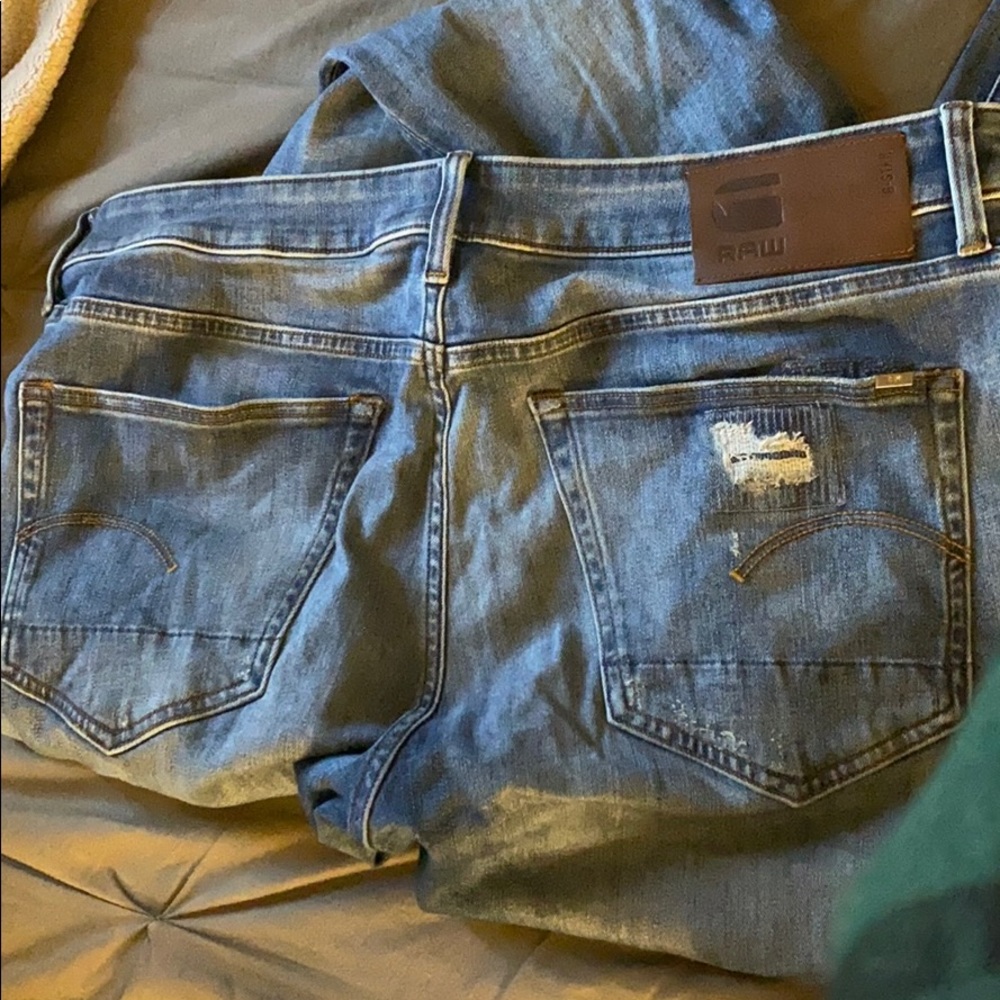 Jeans - Picture 2 of 4